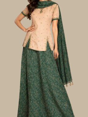 Tan Green Bandhani Embroidered Lehenga corset style Indian Wedding mehndi choli